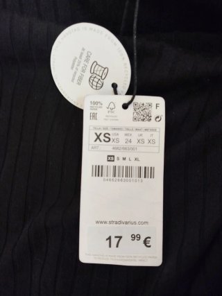 Falda de Stradivarius