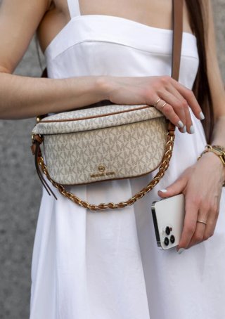 Michael Kors Riñonera Bandolera Slater Logotipo