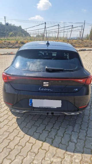SEAT Leon 2025