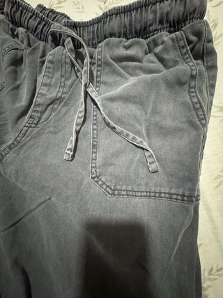 Pantalón jogger tejano gris