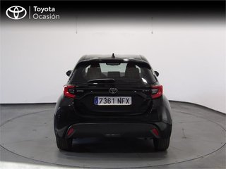 TOYOTA Yaris 1.5 120H Active Plus