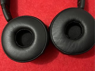 Auriculares Bluetooth AKG N60nc + Funda