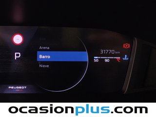 Peugeot 2008 Allure Hybrid eDCS6 107 kW (145 CV)