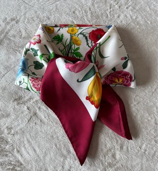 Foulard Gucci Flora Seta V. Acconero