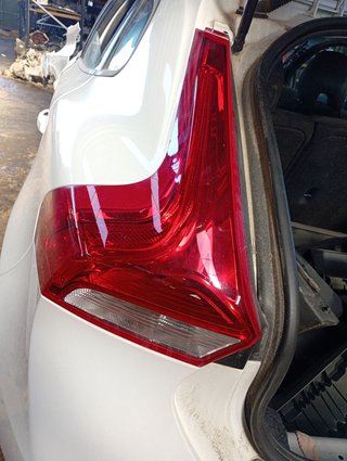 PILOTO TRASERO IZQUIERDO Volvo V40 (2012->)