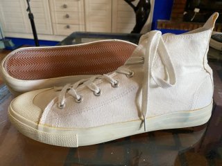 Lote de 3 pares de Zapatillas tipo Converse.