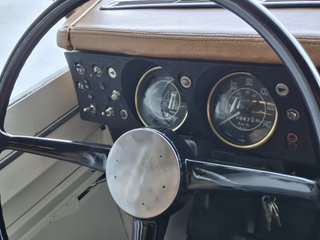 LAND ROVER SANTANA 88 restaurado