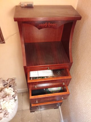 Mueble secreto caoba con bandeja y cajones