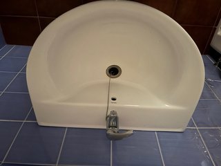 Lavabo grande de cerámica