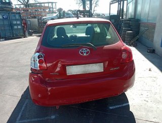 501182 1129003261 centralita motor toyota auris
