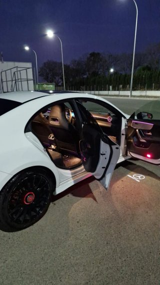 Mercedes Benz CLA 200 AMG por dentro y fuera. 2020