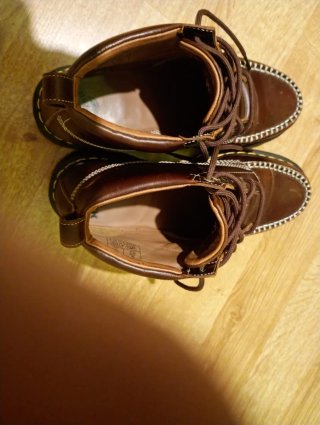 Stivaletti Dr. Martens Lowell Chukka Marroni