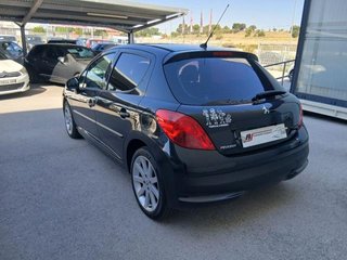PEUGEOT 207 5p Confort 1.4 HDi 70
