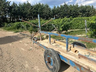 Carro para tubos de riego