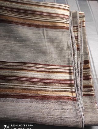 Tessuto tenda interno righe marrone oro