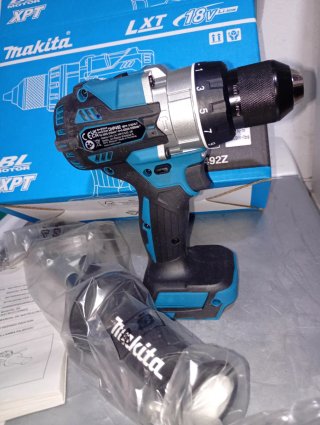 Taladro Percutor Makita DHP492Z 18V (Solo Máquina)