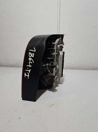 Piloto tras izq volkswagen 6q6945095g polo 178249