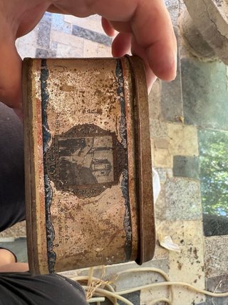 Caja metálica galletas Rifaclis antigua