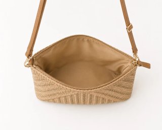 Bolso de rafia tejido beige y marrón