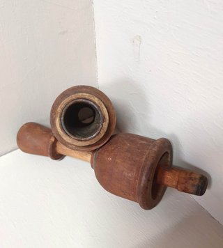 Tappatore antico per bottiglie