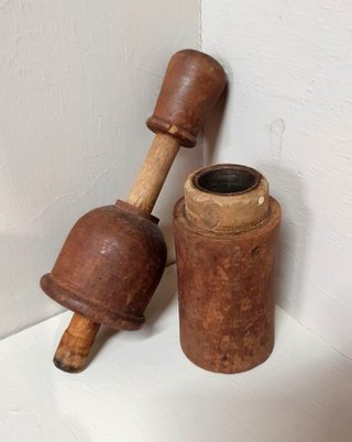 Tappatore antico per bottiglie