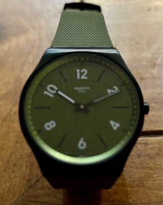 Swatch Extraplano 41mm Negro/Verde Nuevo