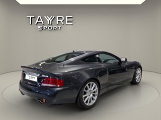 Aston Martin Vanquish S V12