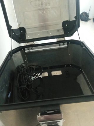 Baúl GIVI Trekker Outback