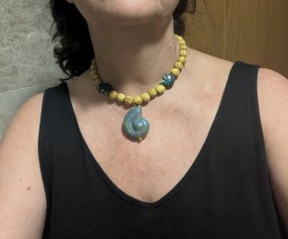 Lote Collares Oro y Rojo