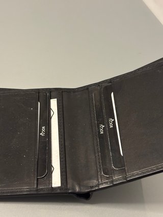 Cartera de hombre negra
