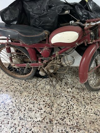 Moped MAN para restaurar