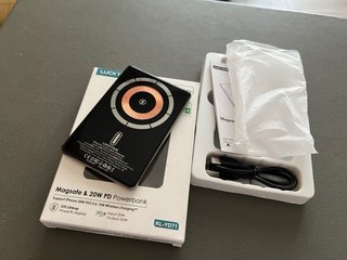 Batteria esterna magnetica LUCKYDUO 5000mAh