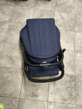Passeggino blu per bambini