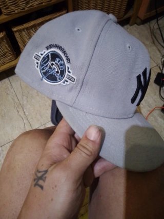 Gorra New York Yankees Gris vale 40 por 15