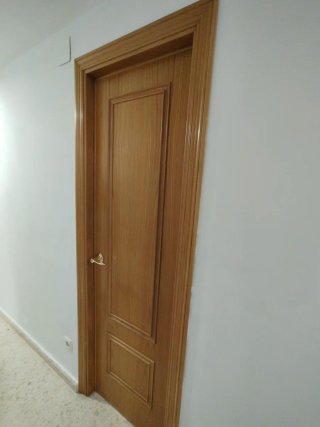 Puerta de roble