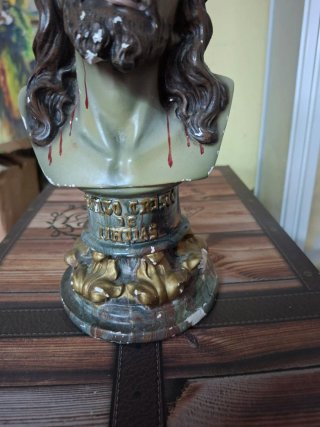 Cristo Sagrado Corazón para restaurar