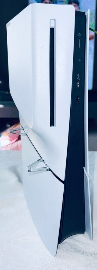 Console Sony PlayStation 5 + Controller