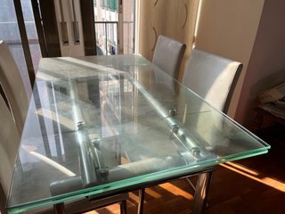 Mesa de cristal extensible y metal diseño moderno