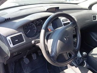 Paragolpes trasero peugeot 307 berlina (s2) 484765