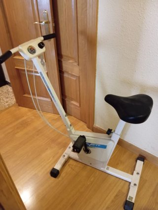 Bicicleta Estática Dual Action