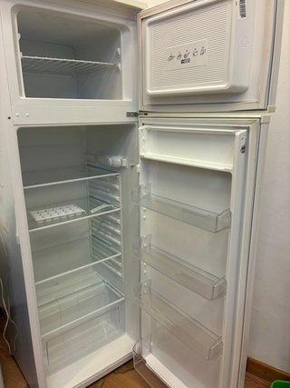 Nevera combi Smeg blanca