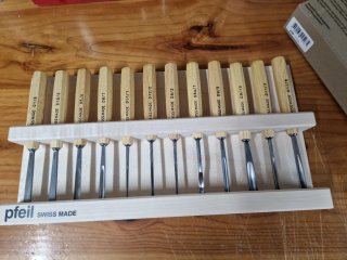 SET DE 12 GUBIAS DE INICIACIÓN PFEIL  PFEIL D 12er