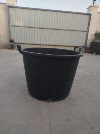 Macetero grande plástico 68cm diámetro