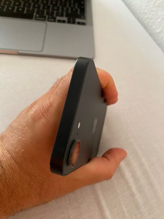 iPhone 16e Negro