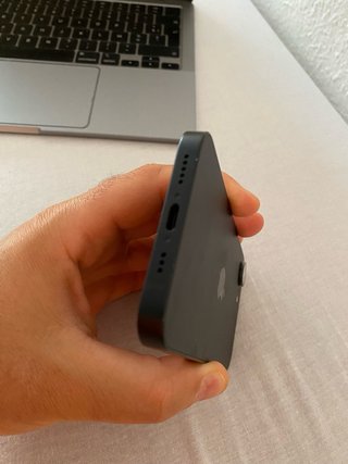 iPhone 16e Negro