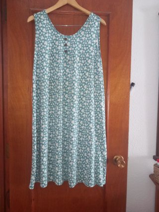 Vestido sin mangas estampado mujer