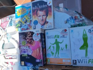Nintendo Wii Negra + Accesorios y Juegos