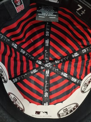 Gorra New Era 59FIFTY AC Milan Negra  Talla 347.1/