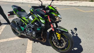 Kawasaki Z900 2017 Negra y Verde