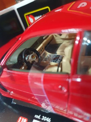 Ferrari 456 GT Bburago  scala da 1/18